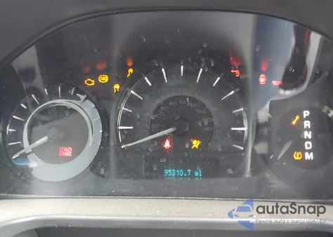 2010 Mercury Milan Premier z USA, uszkodzony, nr VIN 3MEHM0JG2AR633036